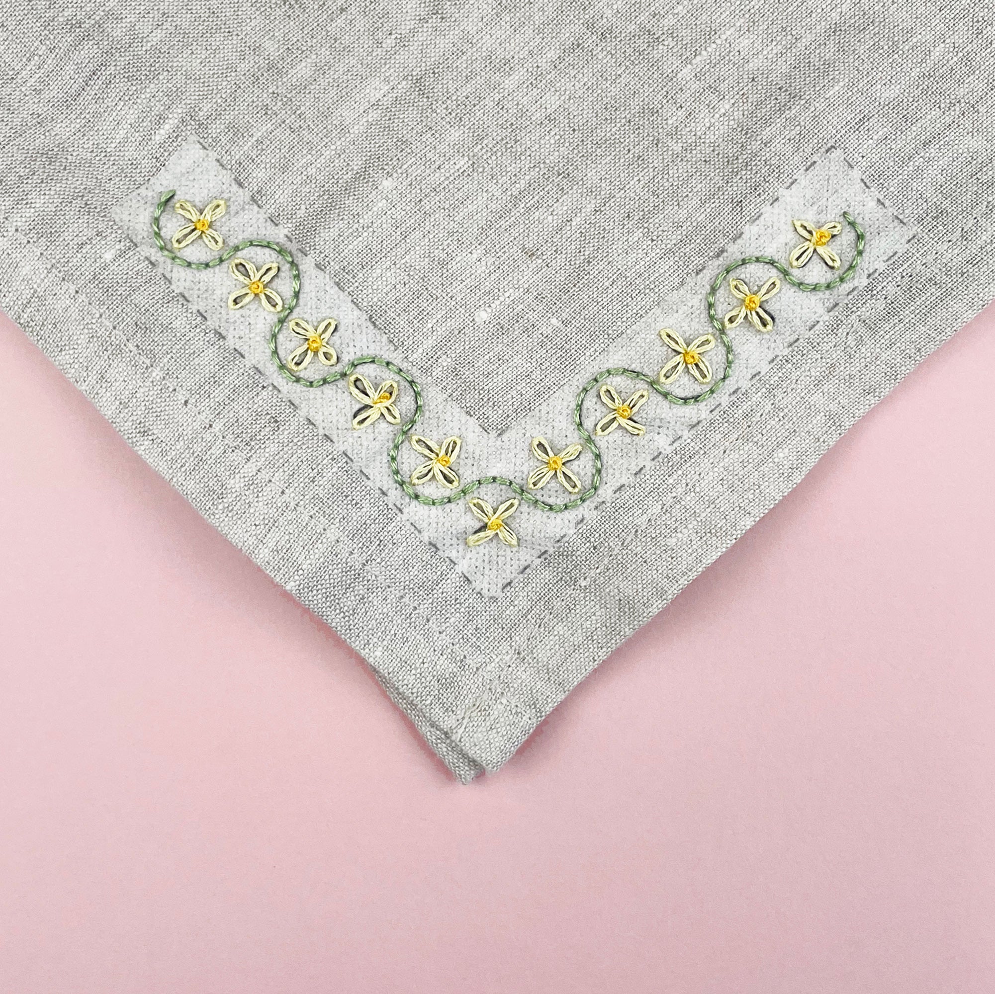 Creative Corners: Stick and Stitch Embroidery Patterns - Image 5