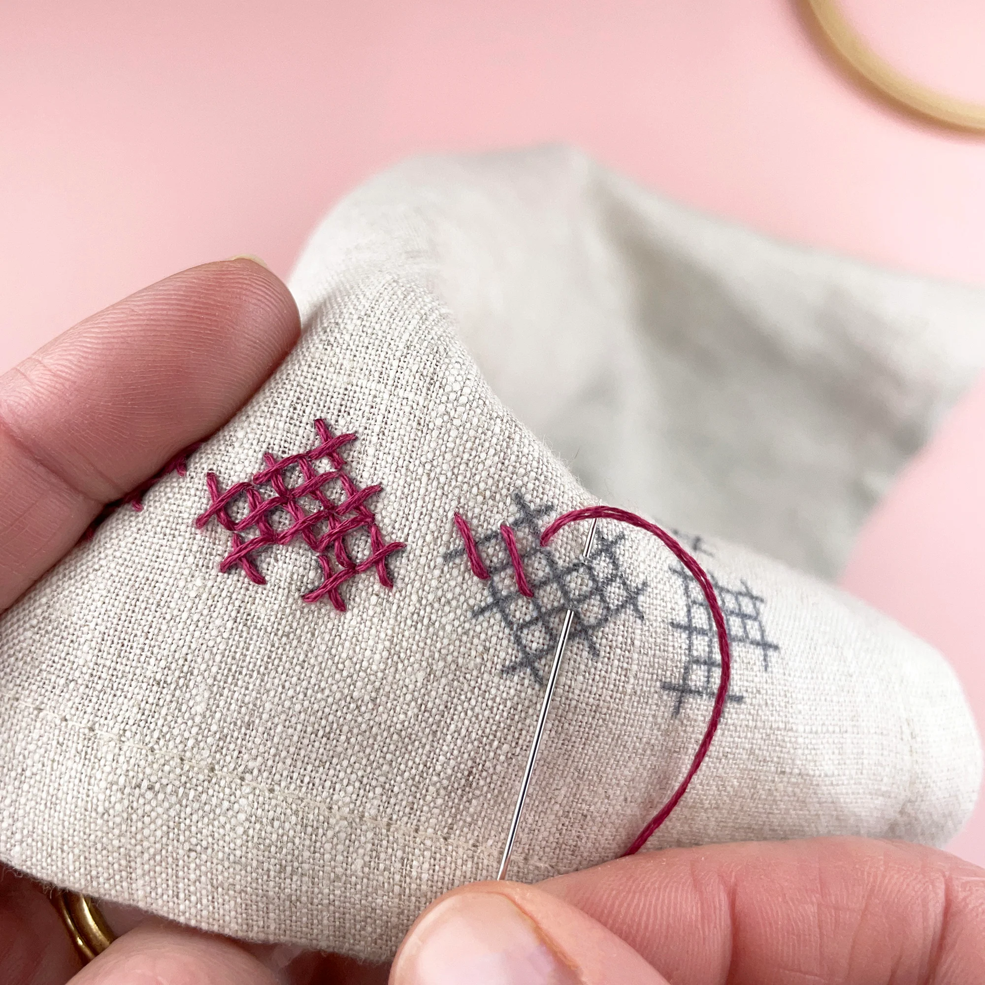 Iron-On Embroidery Patterns: Decorative Corner Themed Designs - Image 7