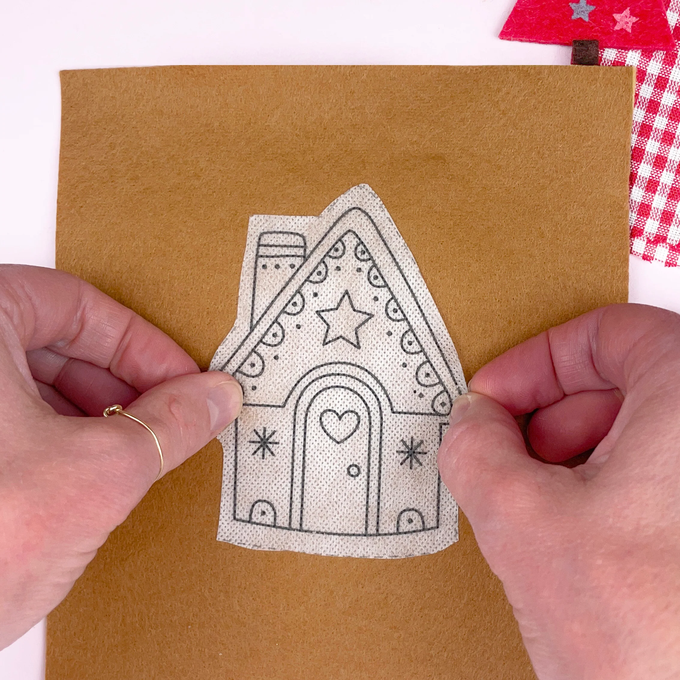 Gingerbread Houses: Stick and Stitch Embroidery Patterns - Image 4