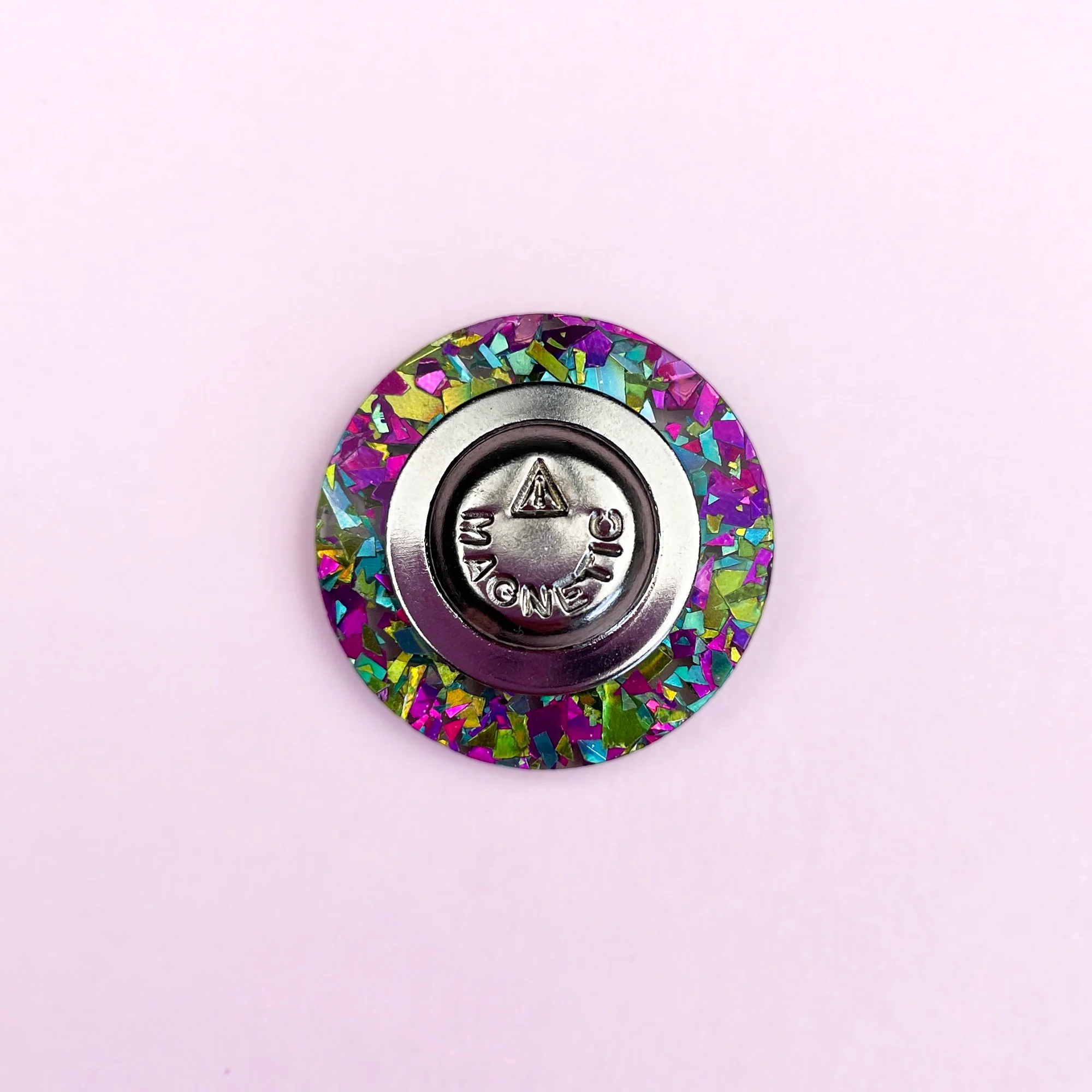 Multicolour Glitter Circle Magnetic Needle Minder - Image 5