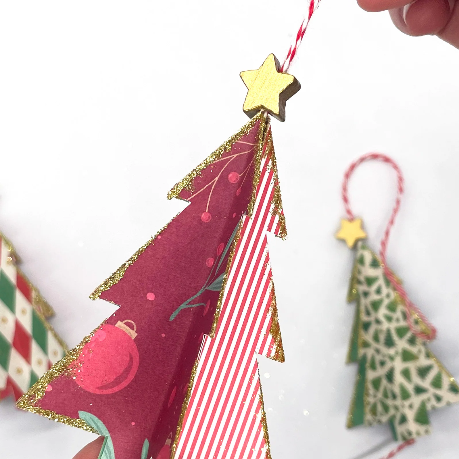 Paper Christmas Tree Decoration Kit (Makes 5) - Image 3