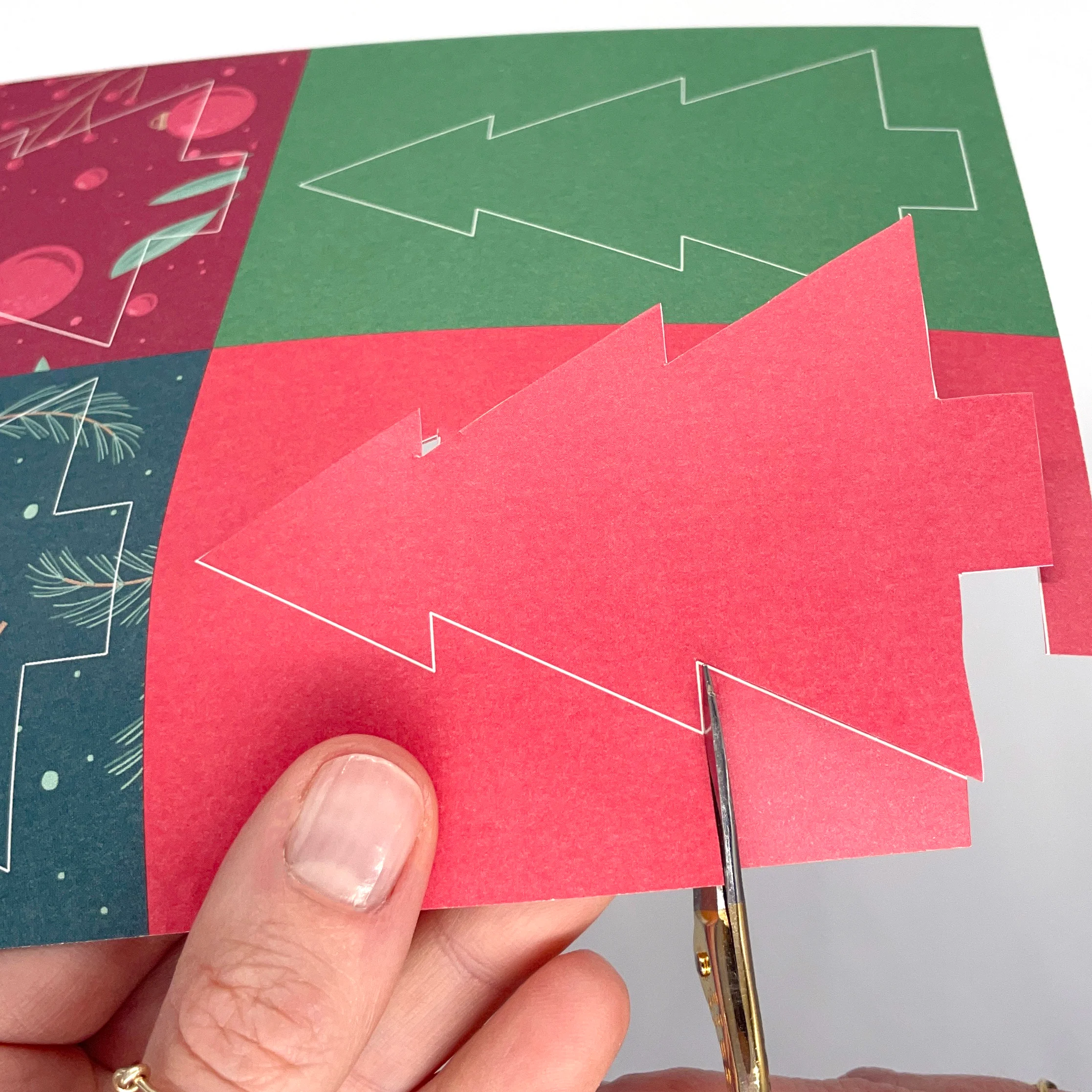 Paper Christmas Tree Decoration Kit (Makes 5) - Image 5