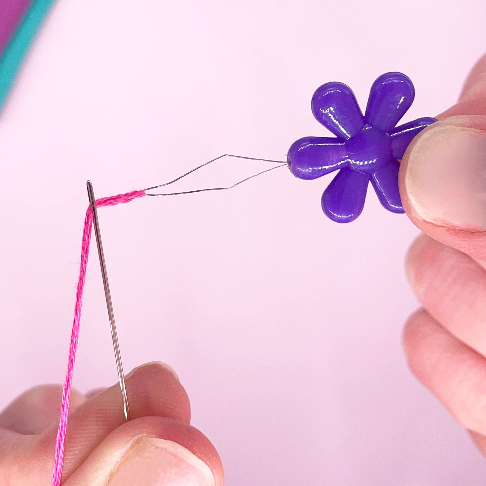 Flower Needle Threaders: Pack of 3 - Image 4