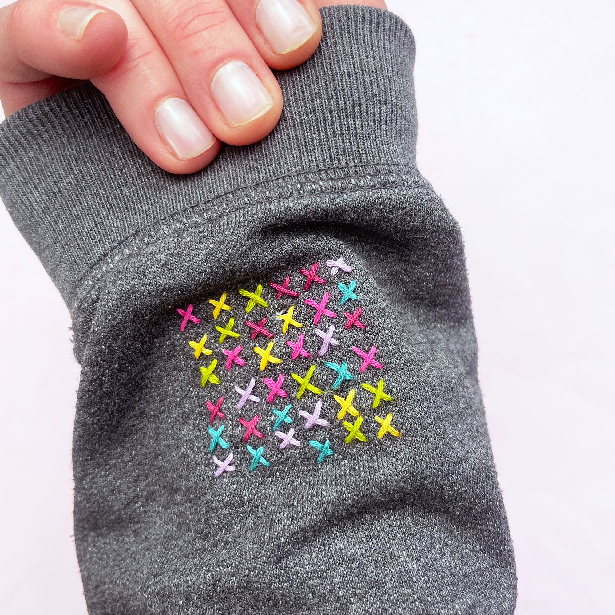 Slow Stitching Textures: Stick and Stitch Embroidery Patterns - Image 2